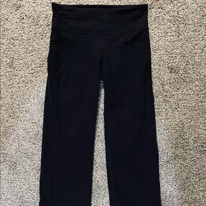Athleta Cropped Leggings